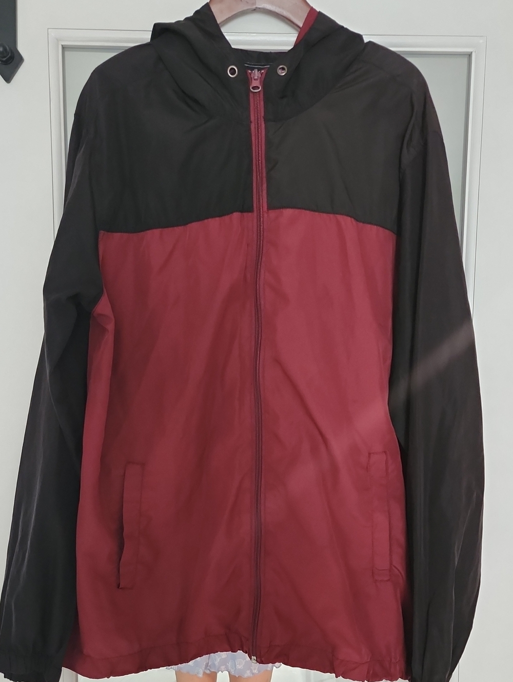 Lightweight Hooded Windbreaker Jacket - Red & Black